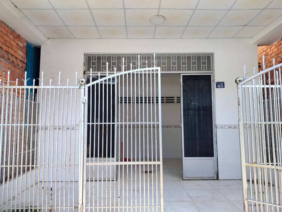 Nhà bán chính chủ tại phường Hưng Phú, Cái Răng, 75m² - Giá chỉ 899 triệu!