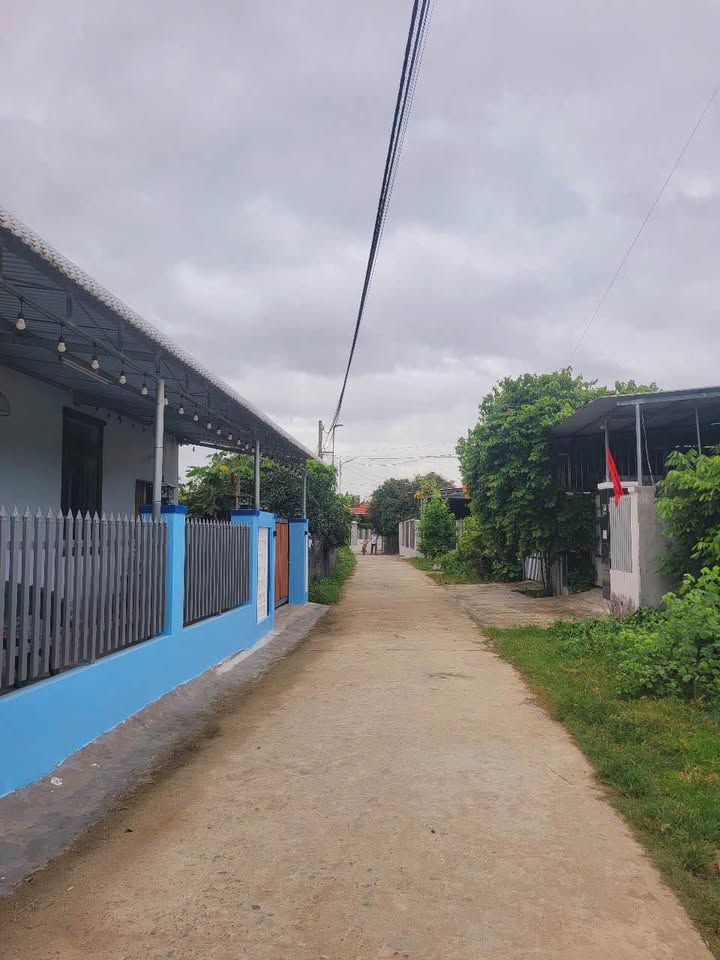 Đất nền Diên Lạc 400m² giá 3.4 tỷ - Gần mặt tiền đường bê tông, sẵn sàng đầu tư!