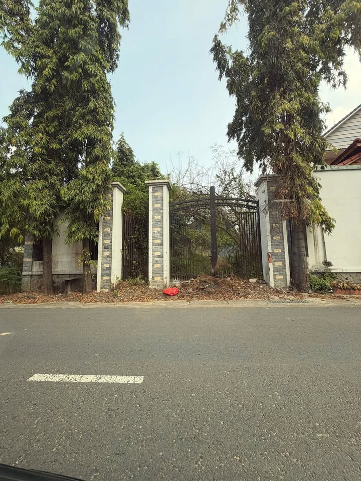 Mặt tiền Front House DX043 Phú Mỹ Thủ Dầu Một 132m² giá 6 tỷ - Kinh doanh đa năng!