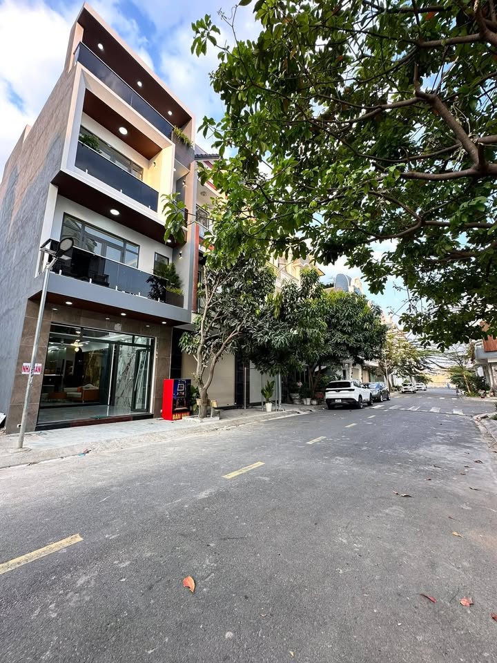 Nhà phố An Phú, Thuận An 80m² giá 6.2 tỷ - Thiết kế hiện đại, đầy đủ tiện nghi!