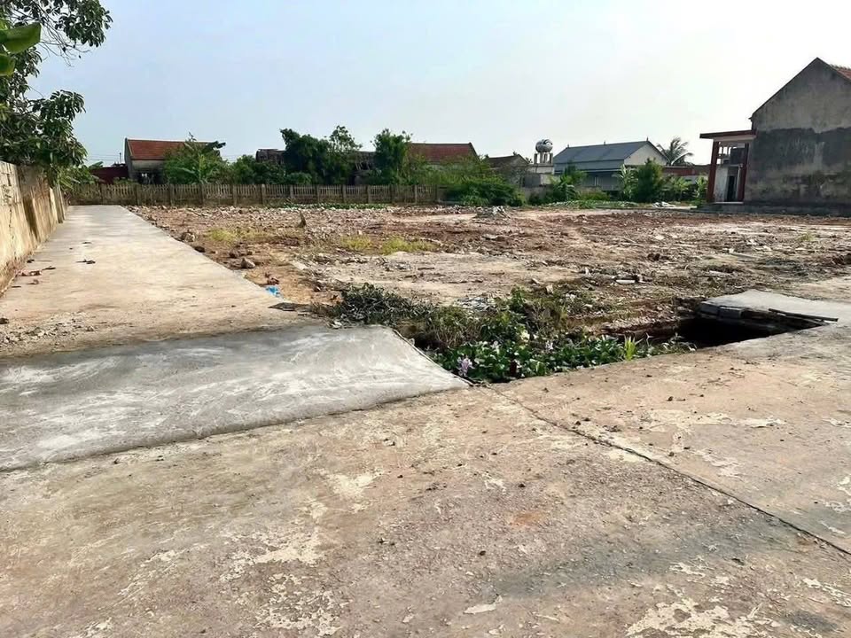 Đất nền xóm 3, xã Nghĩa Hải, 205m² giá 900 triệu - Lô góc 2 mặt tiền mát mẻ!