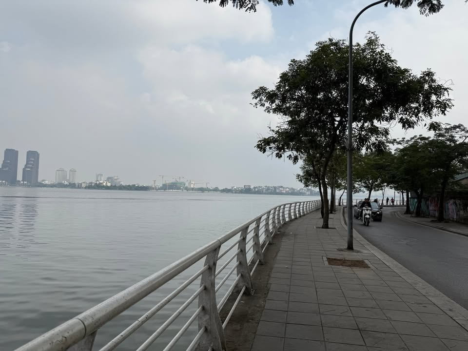 Nhà phố Võng Thị Tây Hồ 46m² giá 16.3 tỷ - Không gian sống lý tưởng gần Hồ Tây!