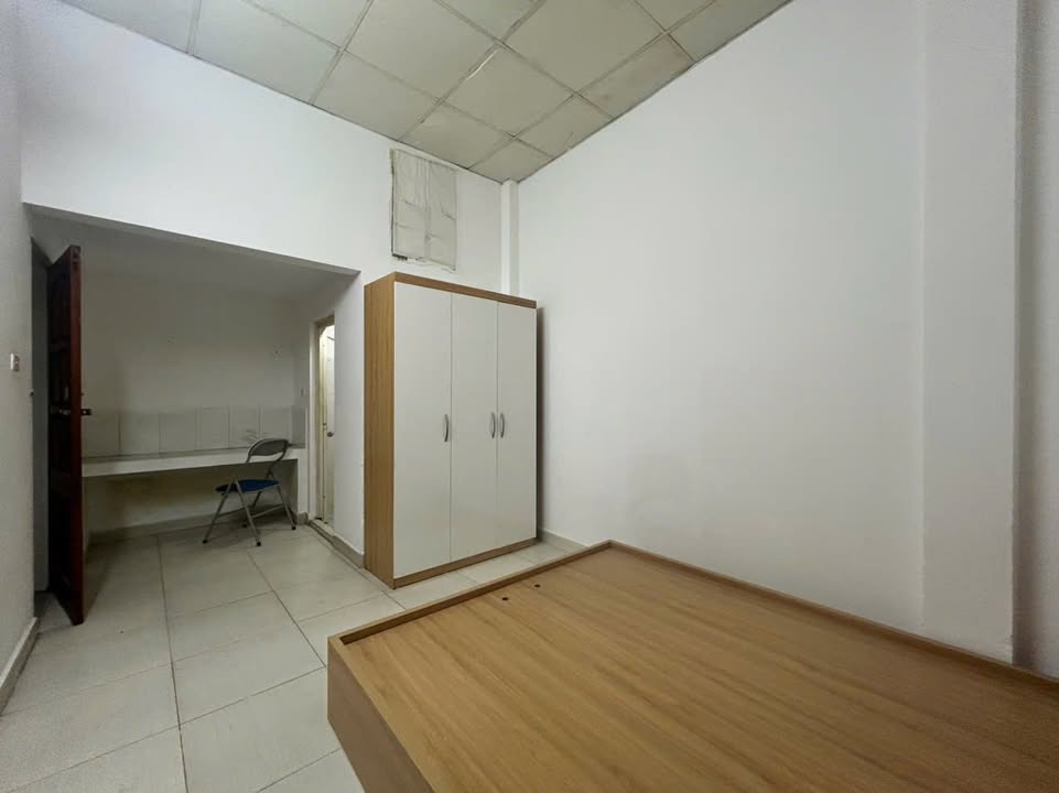 Phòng cho thuê Ngõ 5 Phú Mỹ, Mỹ Đình 2, 2.8 triệu - Tiện nghi đầy đủ, sẵn sàng vào ở!