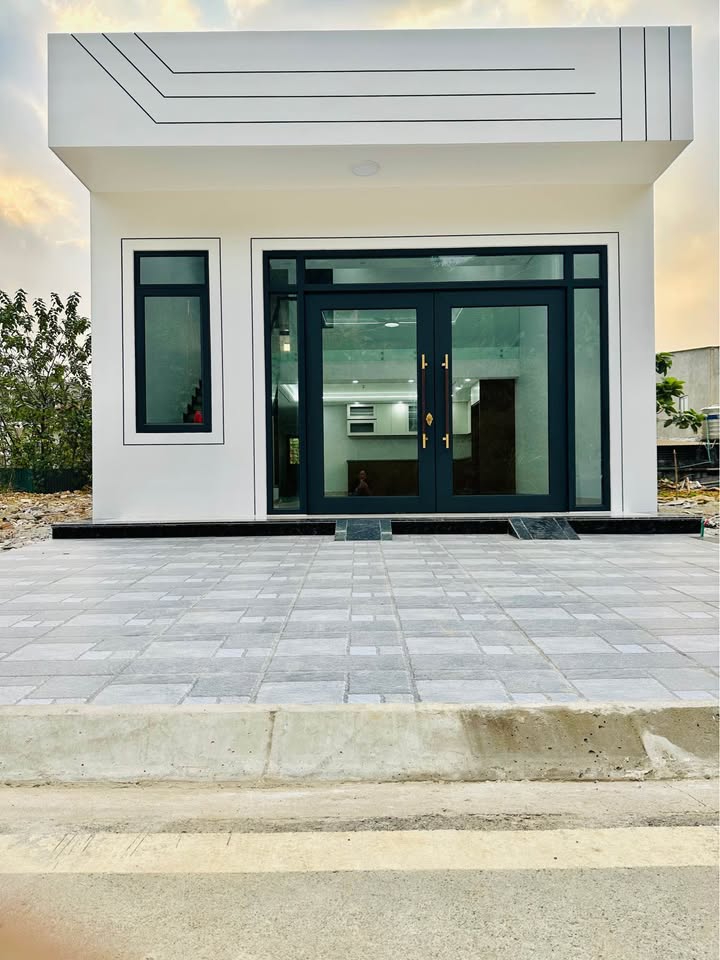 Nhà mới đường BM30-TK20, phường Xuân Tăng, 102m² giá 2.38 tỷ - Mua ngay đón Tết!