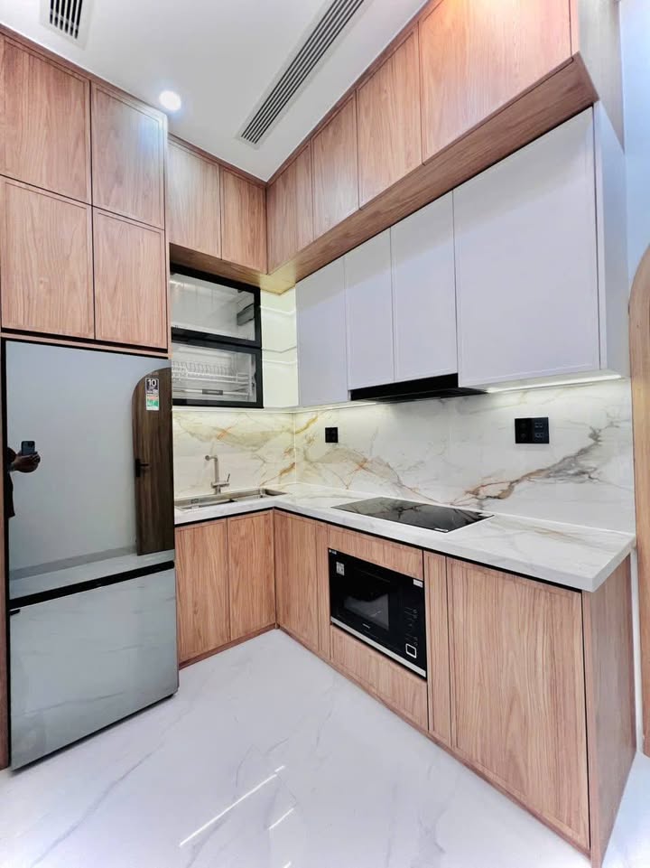 Nhà đẹp quận 7 65m² giá 5.65 tỷ - Full nội thất, sẵn sàng vào ở!