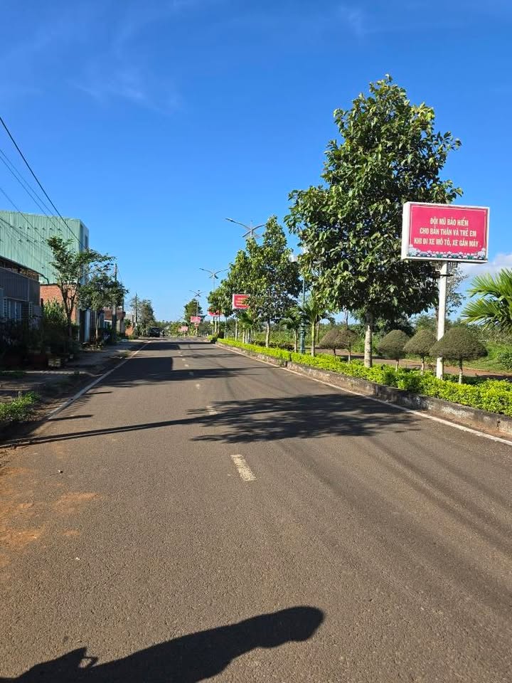 Đất mặt tiền đường Phan Đình Phùng, xã Chư Sê, 2900m² chỉ 3 tỷ - Cơ hội đầu tư tuyệt vời!