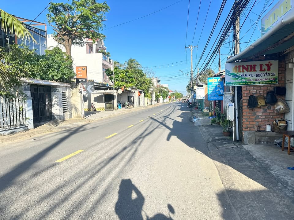 Lô đất mặt tiền Trần Phú, Cư Kuin 150m² giá 2.5 tỷ - Cơ hội đầu tư sinh lời!