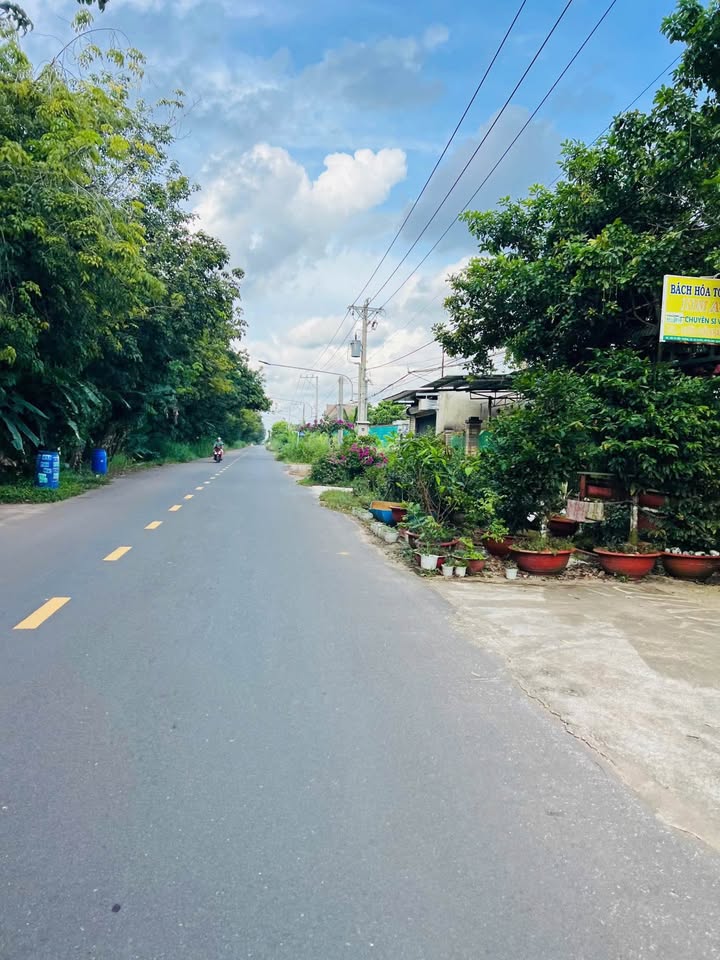 Đất nền Bến Cát 465m² giá 2.85 tỷ - Đất thổ cư sổ đỏ chính chủ, vị trí đẹp!