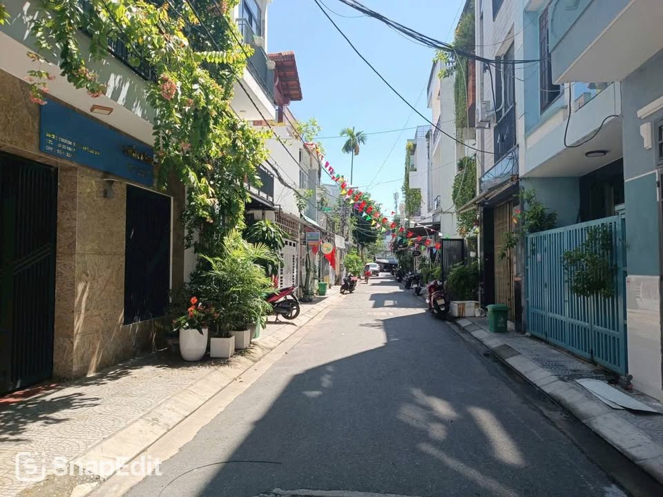Nhà 2 tầng góc 2 mặt kiệt ô tô Đường Thi Sách, Hải Châu, Đà Nẵng - Giá chỉ 7 tỷ thương lượng!