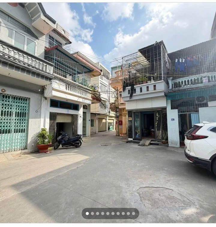 Nhà 3 tầng Vĩnh Cát, Hải Phòng 55m² giá 3.6 tỷ - Ô tô đỗ cửa, vào ở ngay!