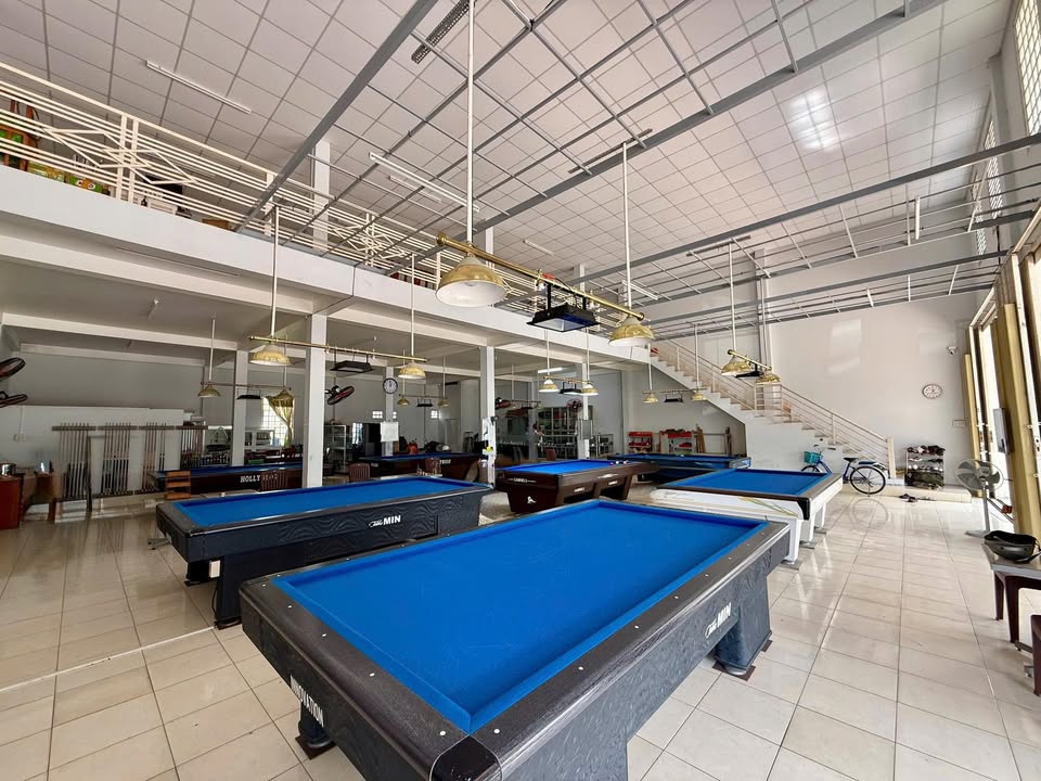 Store cho thuê CLB BIDA tại Bình Khánh 255m² - Dòng tiền ổn định sẵn có!