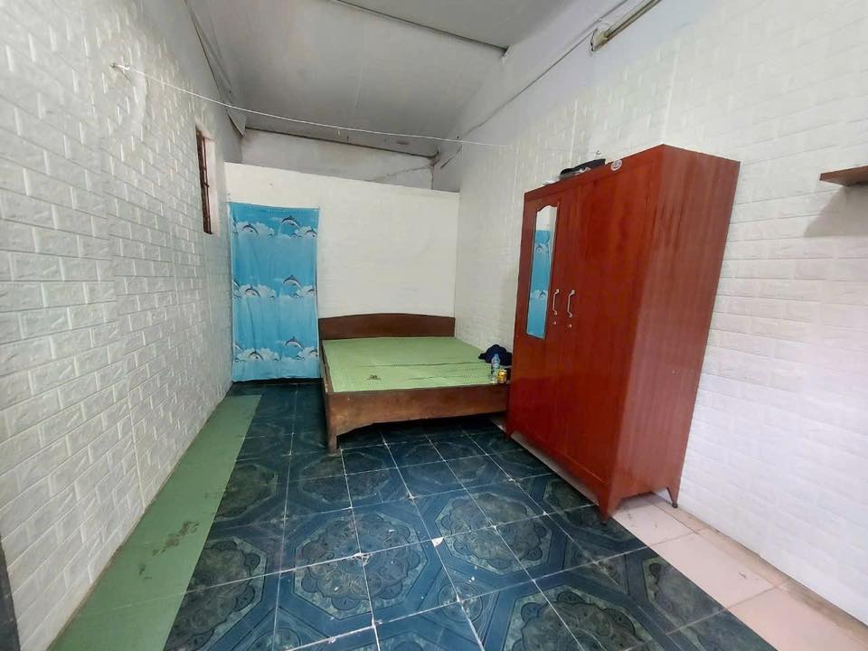 Nhà cấp 4 cho thuê Ngô Thì Sỹ, Vạn Phúc 20m² giá 2.5 triệu - Ô tô đỗ cửa!