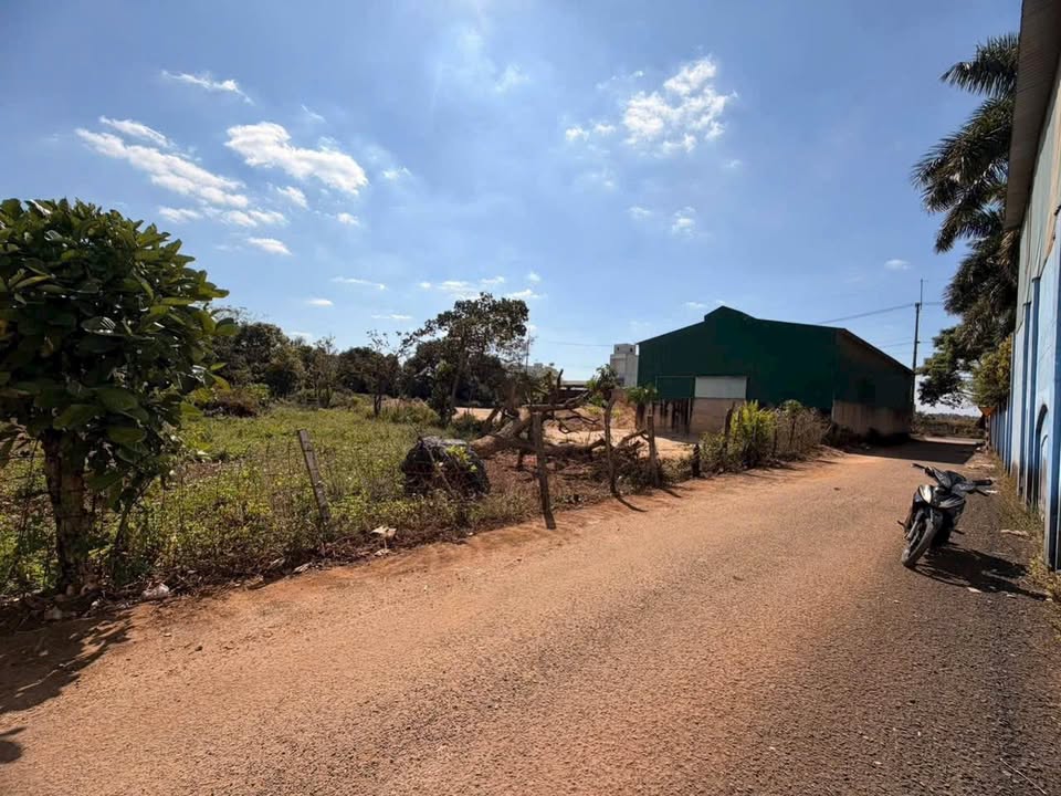 Đất thổ cư Hẻm 555 Phạm Văn Đồng 150m² giá 1 tỷ - Hướng Bắc, cơ hội đầu tư tuyệt vời!