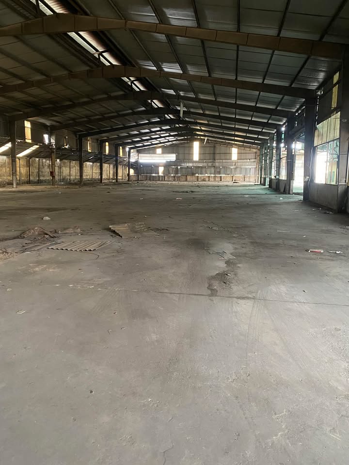 Xưởng cho thuê 5000m² tại Trịnh Văn Bô, Bắc Từ Liêm - Giá 750 triệu/tháng