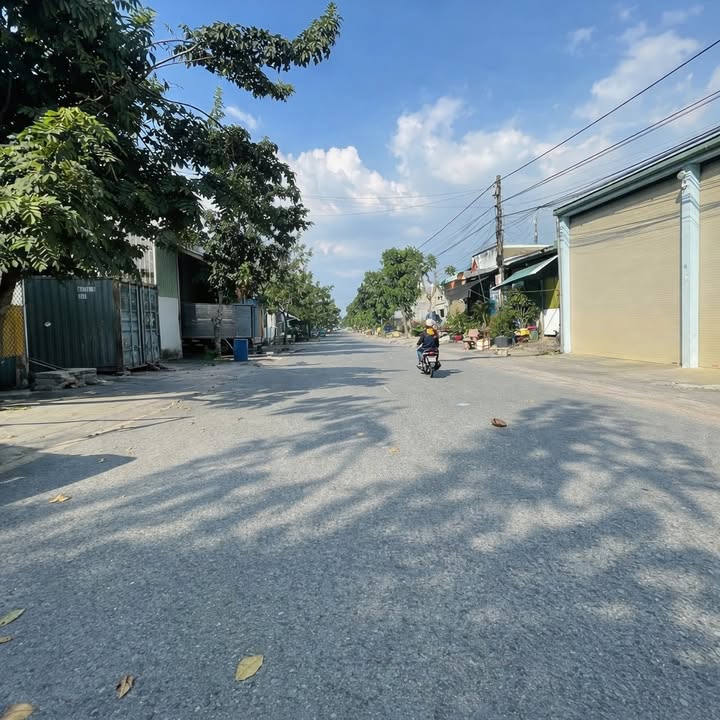 Đất nền Phú Tân 150m² giá 3 tỷ - Bán gấp, pháp lý đầy đủ!