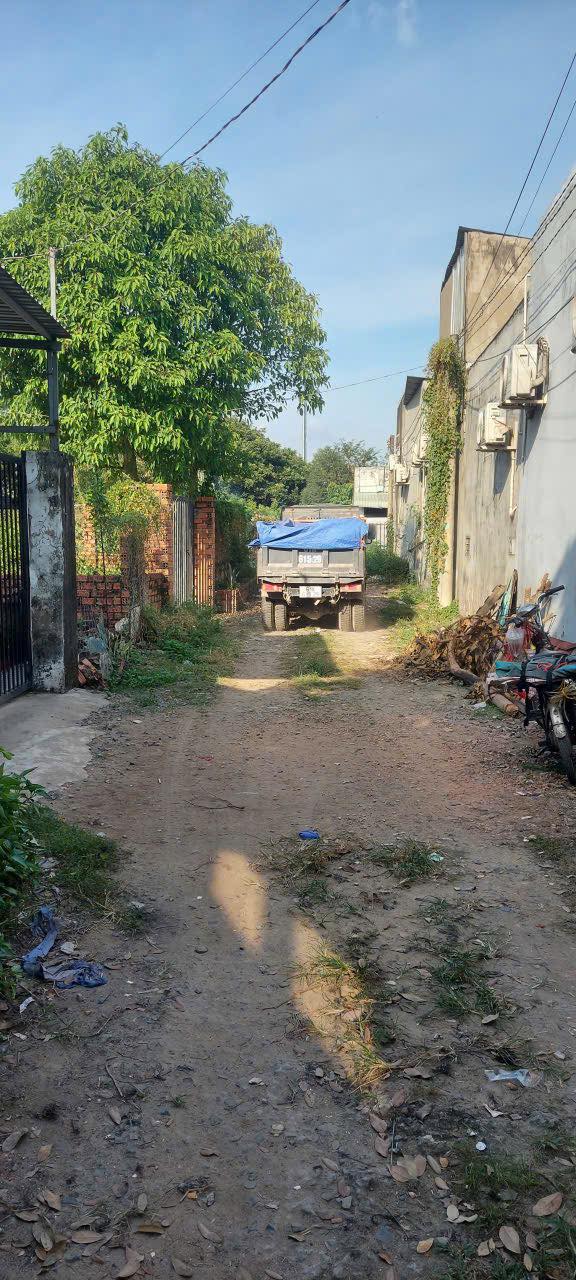 Đất Dĩ An 400m² giá 3,3 tỷ - Cơ hội đầu tư không thể bỏ qua!