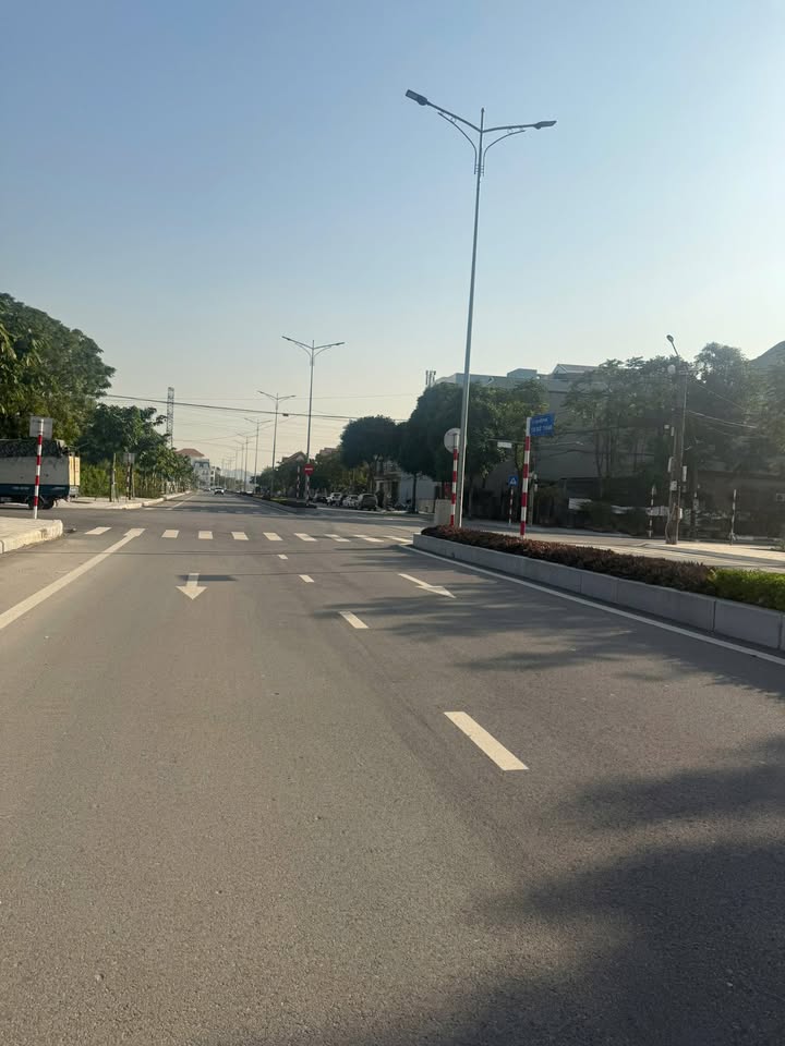 Đất nền mặt đường Tôn Đức Thắng Ninh Bình 120m² - Đầu tư sinh lời ngay!