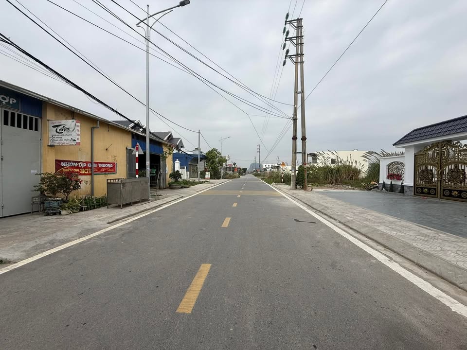 Đất mặt tiền đường Nam Triệu, phường Nam Triệu, 137m² giá 2 tỷ - Cơ hội đầu tư tuyệt vời!