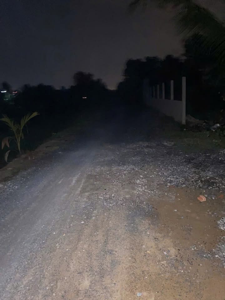 Đất nền thổ cư 261m² Tân Bửu, Bến Lức - Giá chỉ 1.8 tỷ VND!