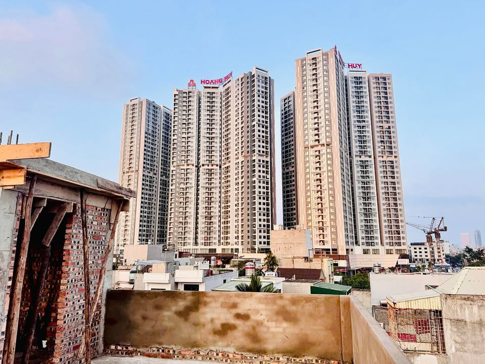 Nhà mặt đường Thiên Lôi, Hải Phòng 42m² giá chỉ 3 tỷ - Nhà mới xây chính chủ!