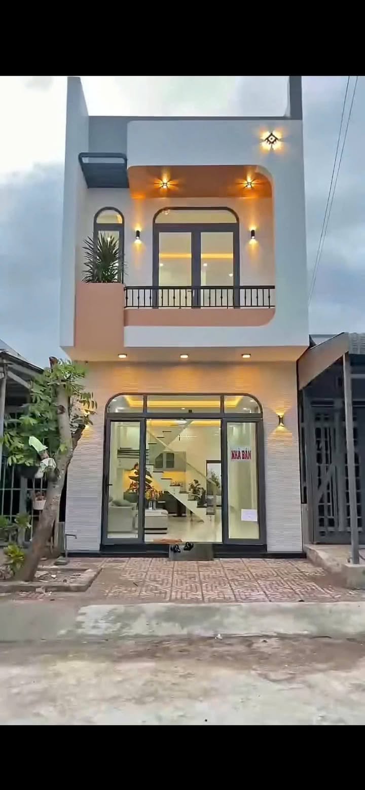 Nhà riêng Hóc Môn 100.5m² giá 3.45 tỷ - Đầu tư tiềm năng, sửa chữa theo ý thích!