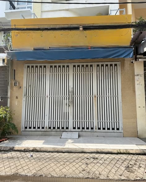 Cho thuê mặt tiền 4 tầng kinh doanh tại Tân Bình - Giá chỉ 25 triệu/tháng!