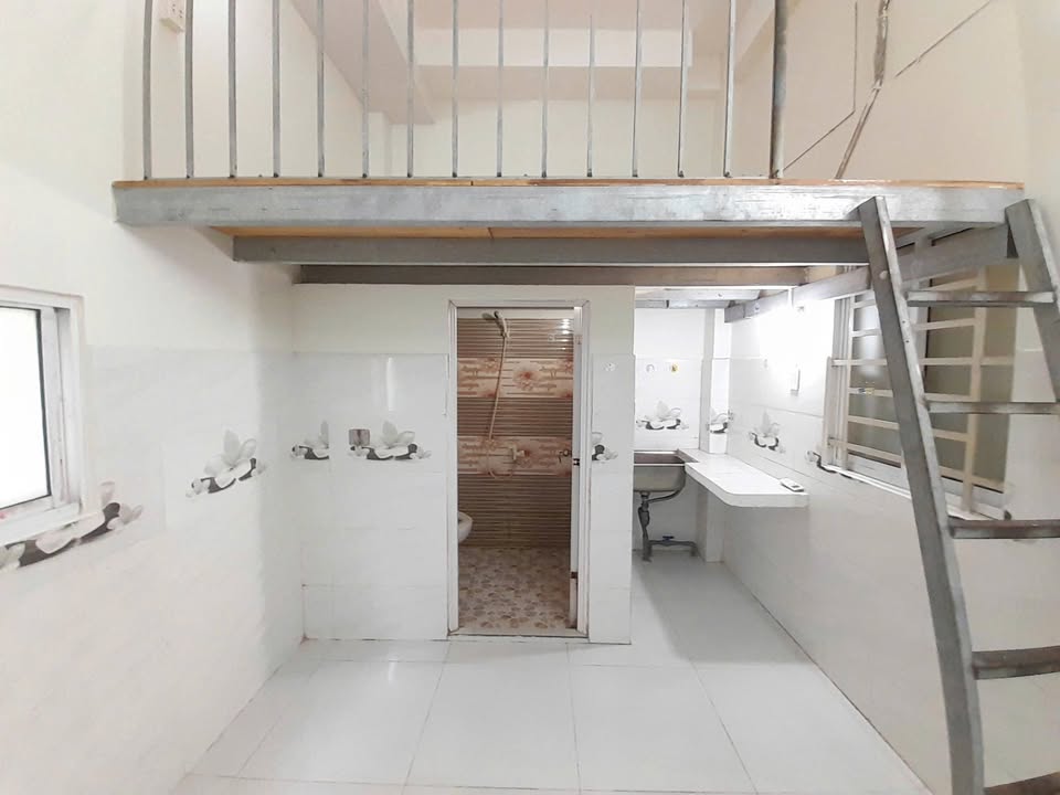 Phòng cho thuê tại 58 Hòa Bằng, Tân Sơn Nhì, Tân Phú - Giá 3,2 triệu, tiện nghi đầy đủ!