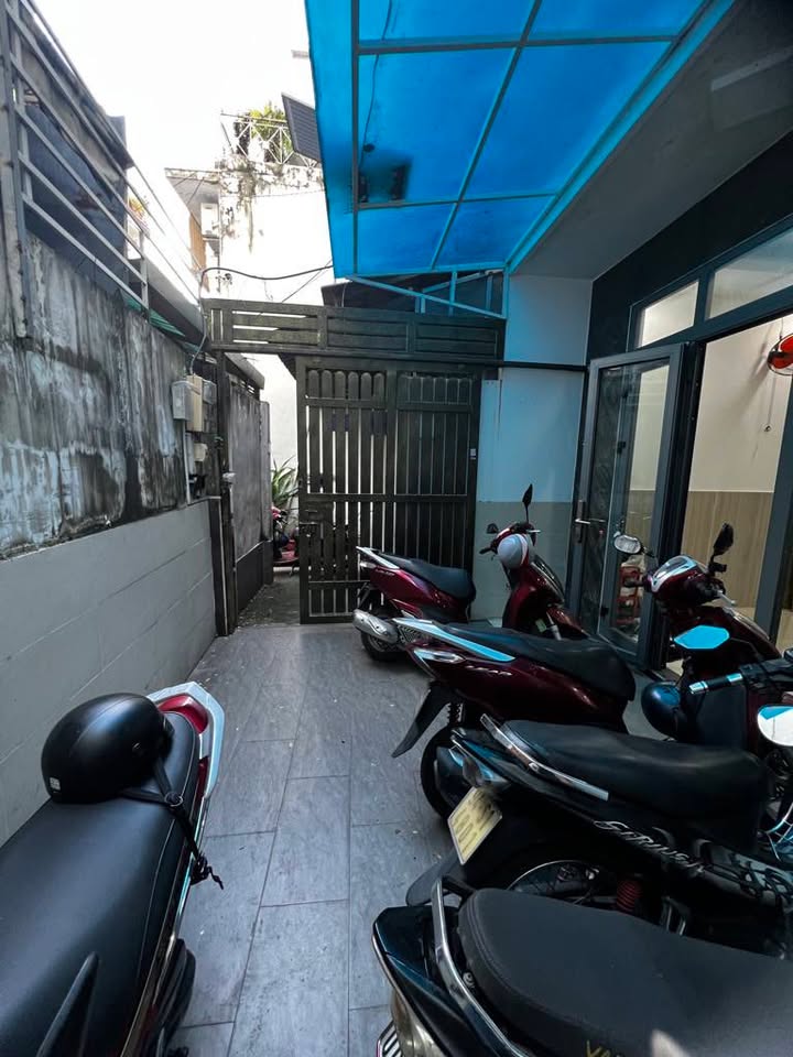 Nhà phố Tân Bình 67m² giá 6.4 tỷ - Vào ở ngay, pháp lý rõ ràng!