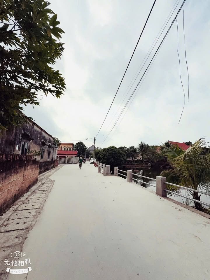 Đất nền Lương Bằng, Kim Động 75,6m² giá 1 tỷ - Khu vực sầm uất, tiện ích đầy đủ!