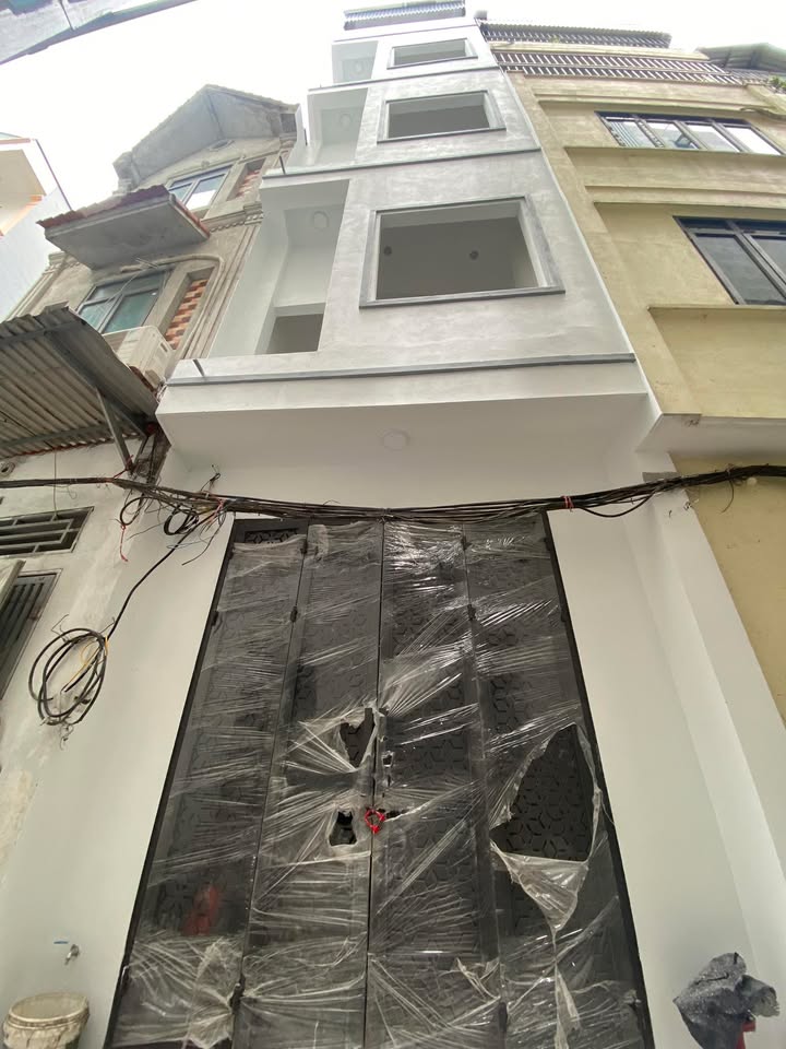 Nhà 5 tầng Phố Xốm, Hà Đông 42m² giá 8 tỷ - Dòng tiền cho thuê siêu đỉnh!