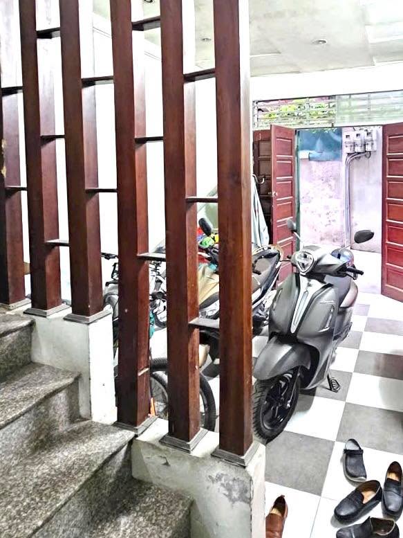 Nhà 2 tầng Định Công Hoàng Mai 48m² giá 2 tỷ - Đẹp ở luôn, không cần sửa chữa!