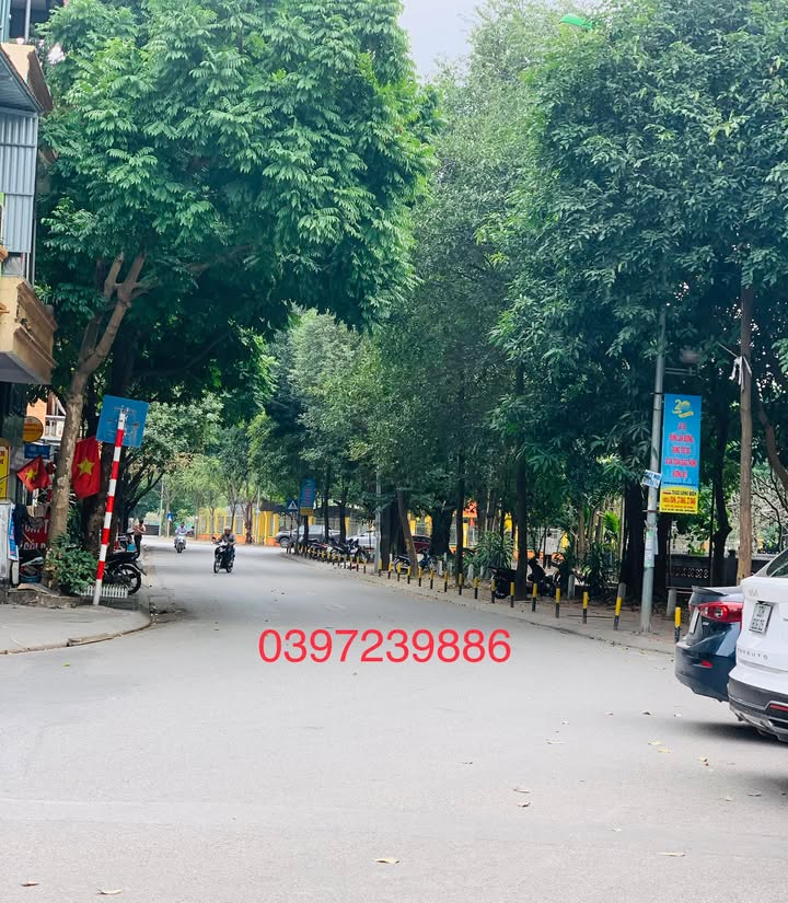 Nhà phố Việt Hưng Long Biên 75m² giá thỏa thuận - Mặt phố vỉa hè, ô tô tránh, kinh doanh sầm uất!