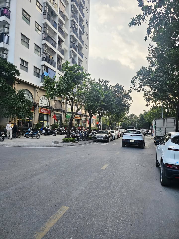 Đất thổ cư 40m² tại Phúc Lợi, Long Biên - Kinh doanh tốt, gần hồ điều hòa!