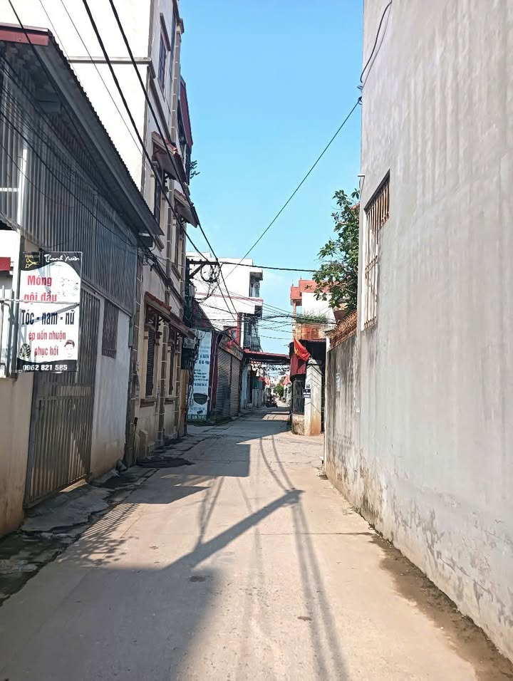 Đất nền Hồng Vân Thường Tín 40,3m² chỉ 2,05 tỷ - Lô góc hai mặt tiền đẹp!