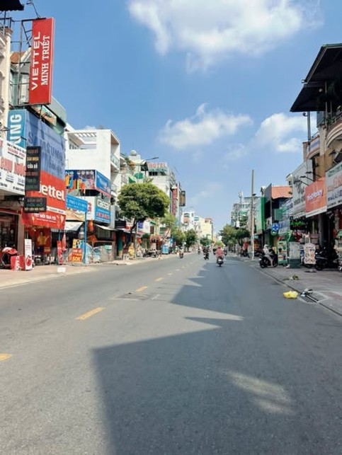 Nhà mặt tiền Gò Dầu, Tân Phú 73m² giá 8.2 tỷ - Nội thất đẳng cấp, sẵn sàng ở ngay!