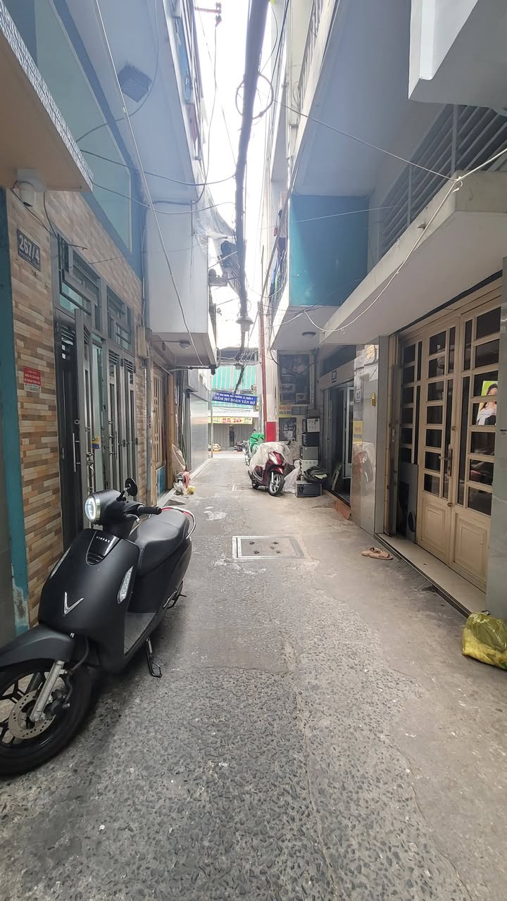 Nhà phố Q4, Đoàn Văn Bơ 22.6m² giá 4.45 tỷ - Sổ hồng riêng, không quy hoạch!