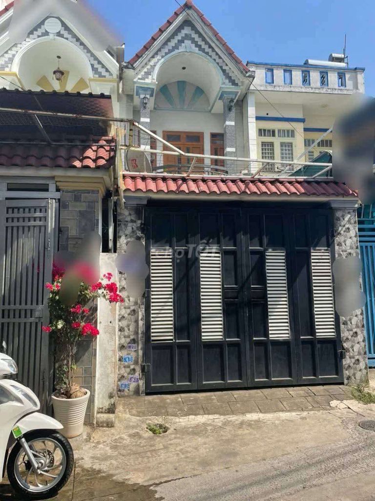 Nhà phố Tân Bình, Dĩ An 90m² giá 4.15 tỷ - Sẵn sàng vào ở!