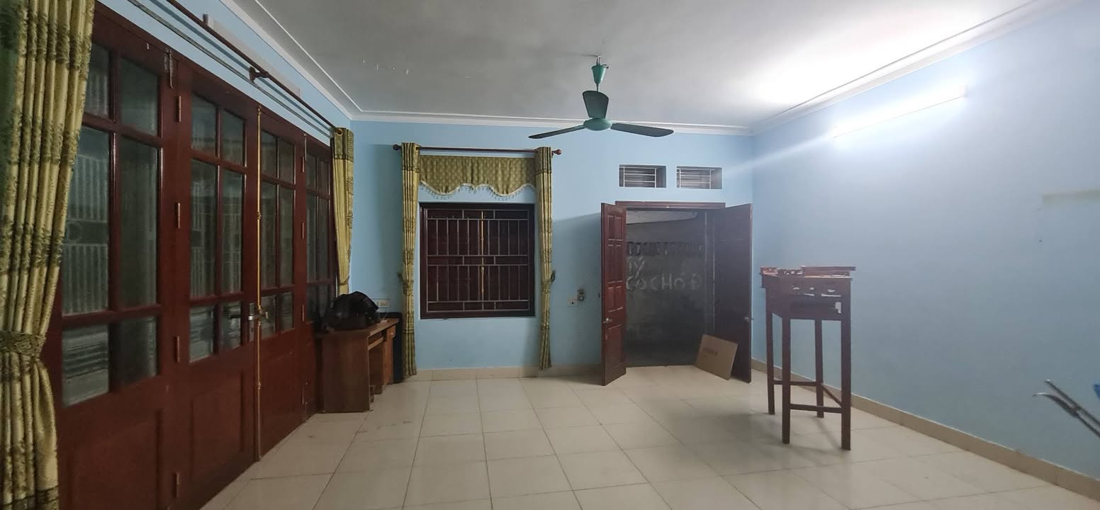 Nhà cho thuê Hòa Đình, Thuận Thành 2PN, giá chỉ 5 triệu - Không thể bỏ lỡ!