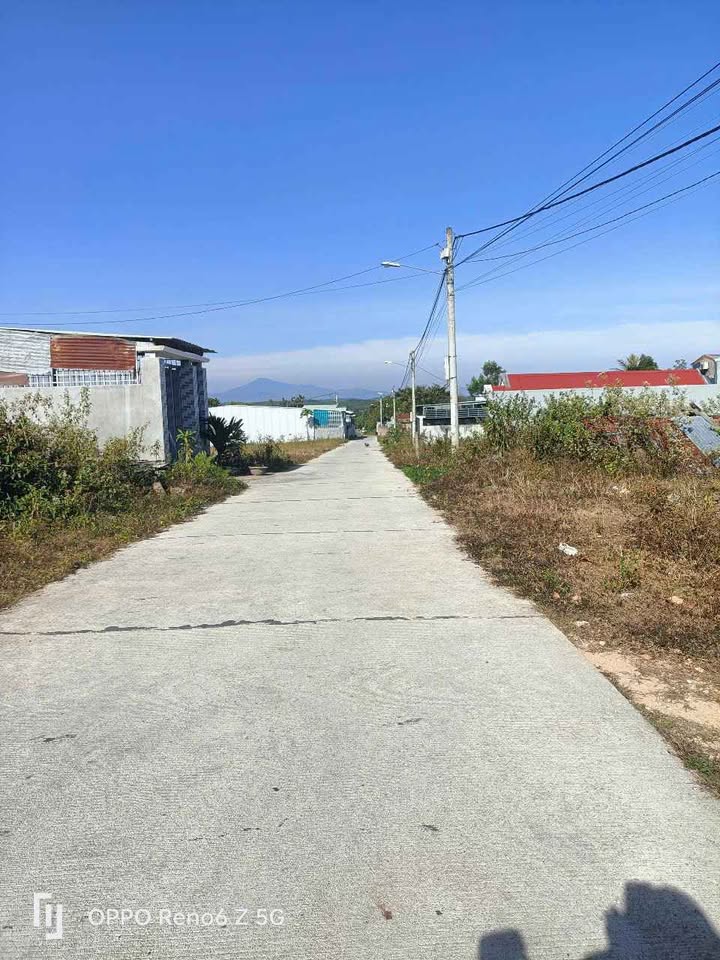 Đất thổ cư 135m² tại Đắk Cấm - Giá chỉ 300 triệu, hướng Nam