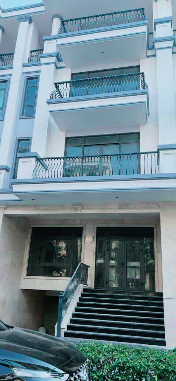 Shophouse Vạn Phúc City Thủ Đức 154m² giá 27.8 tỷ - Vị trí kinh doanh đỉnh cao!