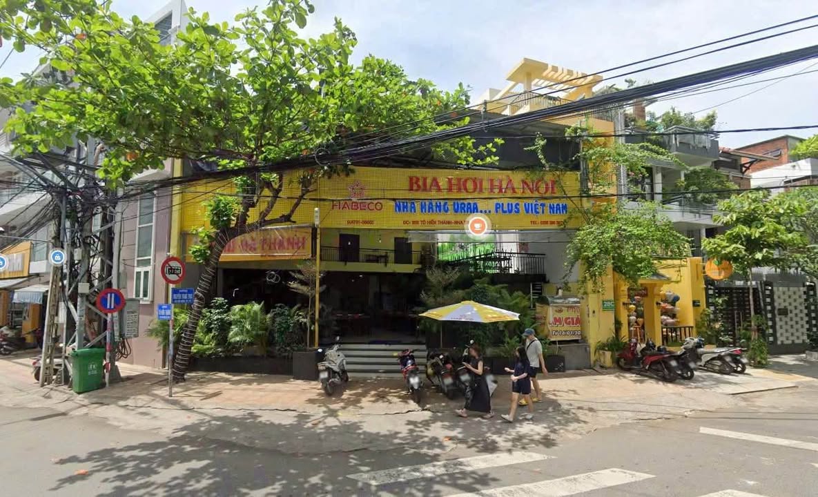 Nhà 2 tầng góc 2 mặt tiền Nguyễn Trung Trực và Tô Hiến Thành, Nha Trang 300m² - Phù hợp kinh doanh!