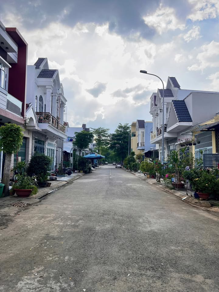 Đất nền KDC Tiểu Dự Án Nhi Đồng, Cần Thơ 64m² giá 2.59 tỷ - Cơ hội đầu tư hấp dẫn!