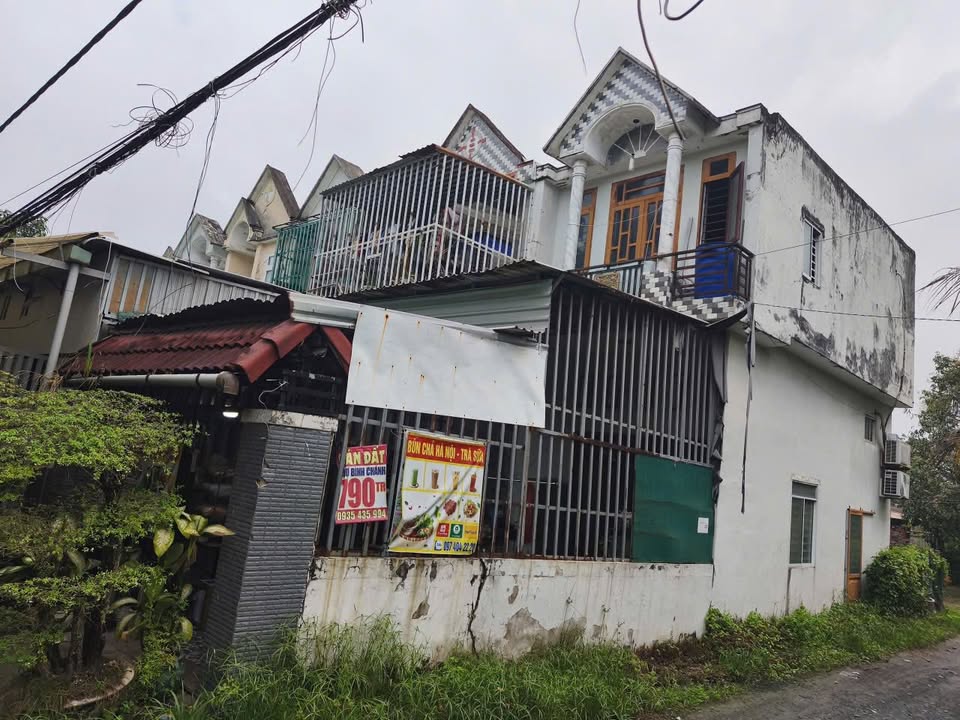 Nhà phố Vĩnh Phú, Thuận An 70m² giá 3.5 tỷ - Chính chủ bán gấp!