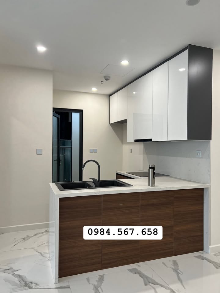 Căn hộ Sunshine City Bắc Từ Liêm 80m² giá 8.5 tỷ - View nội khu tuyệt đẹp!