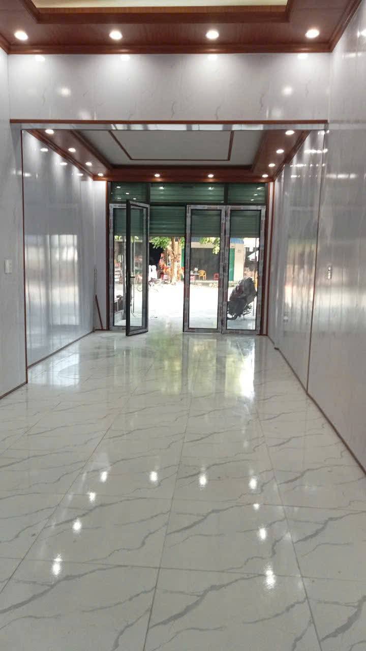 Kiot 2 mặt tiền tại trung tâm thị trấn Trường Sơn - Thích hợp kinh doanh!