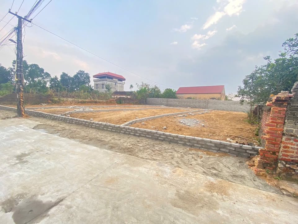 Đất nền Lan Mẫu Lục Nam 170m² giá 700 triệu - Đầu tư sinh lời ngay!