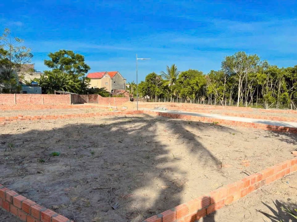 Lô góc ô tô Hòa Khương 120m² giá 1.1 tỷ - Đầu tư sinh lời tuyệt vời!