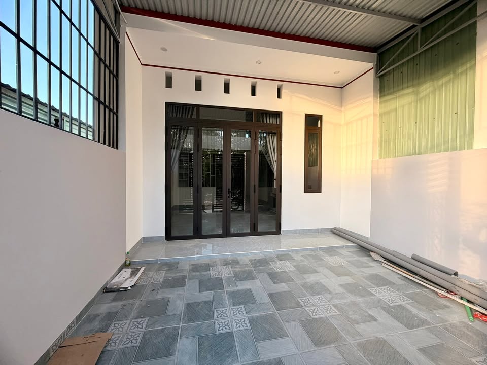 Nhà phố Đống Đa, Pleiku 90m² giá 1.6 tỷ - Tiện nghi đầy đủ, sẵn sàng vào ở!