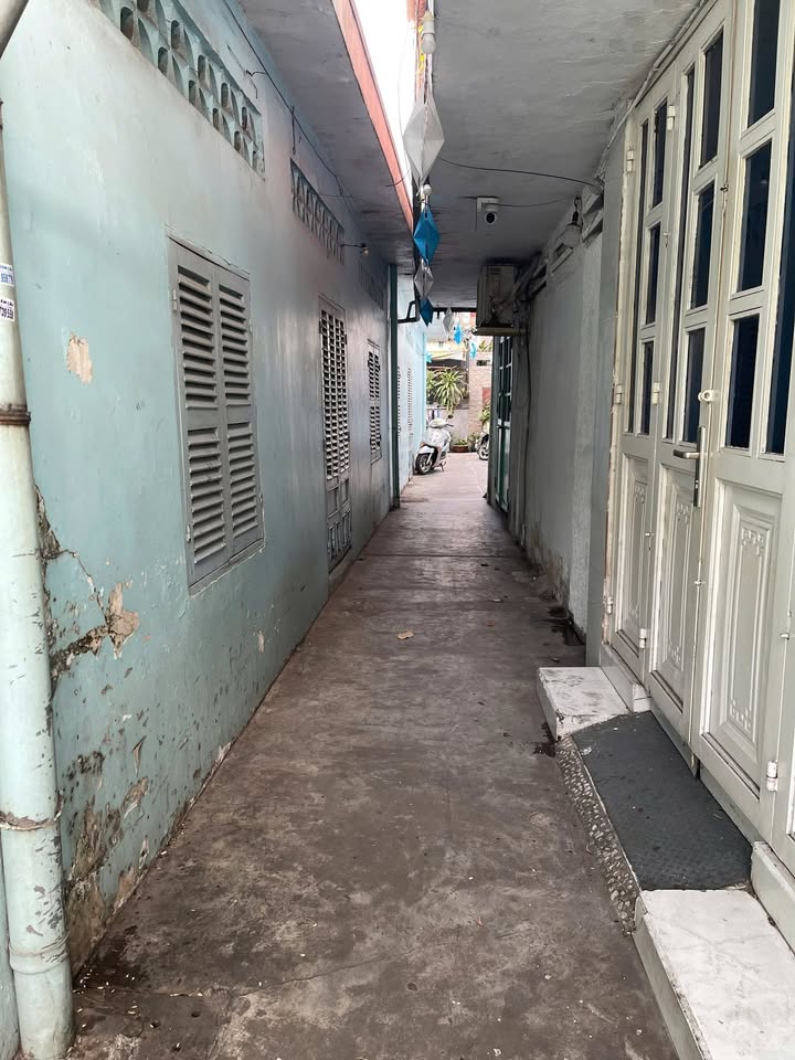 Nhà nát chính chủ 20m² Phan Văn Hân, Bình Thạnh giá 2.99 tỷ - Cơ hội đầu tư tuyệt vời!