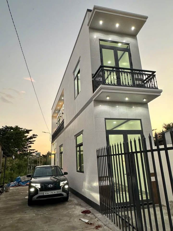 Nhà riêng hẻm 357 Trần Hưng Đạo 60m² giá 2.15 tỷ - Thiết kế hiện đại, sẵn sàng ở ngay!